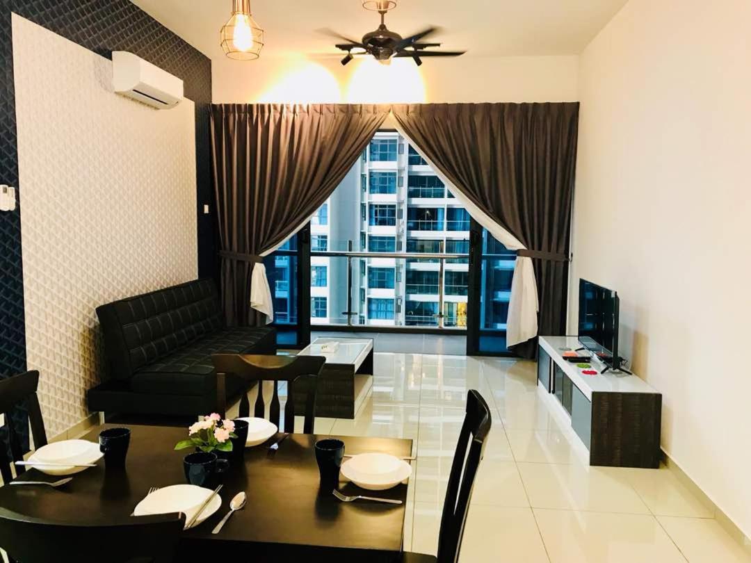 Atlantis Apple Home Melaka Townarea Luaran gambar